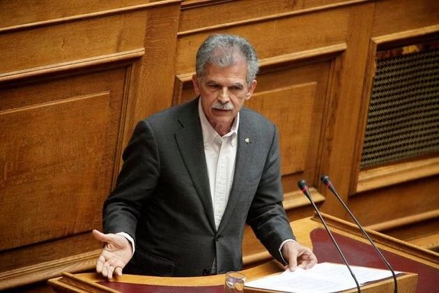 Ντροπή για Δανέλλη: Ξεφτίλα στο πανελλήνιο και προσπαθεί να μαζέψει τα αμάζευτα